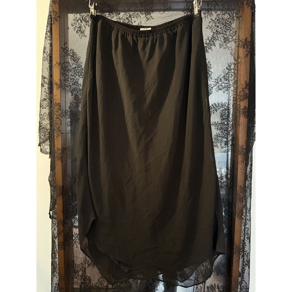 Black Layered Sheer Hem Skirt Size 14W
